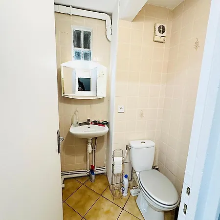 Ngoma Immobilier N19 Proche Gare Apartment